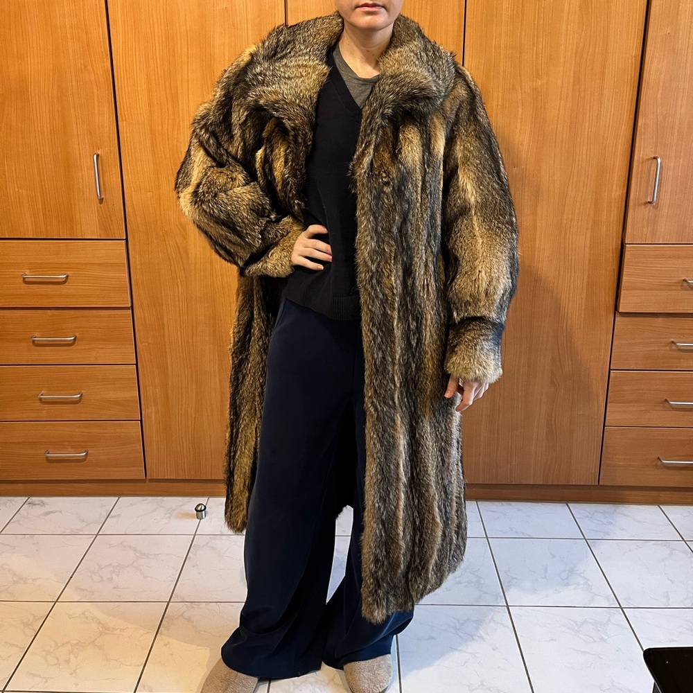 Authentic fur jacket - Picture 2 of 8